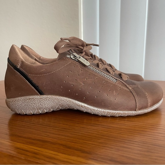 NAOT Moko Sneaker Women’s Size 37 / 6-6.5 - Picture 2 of 15